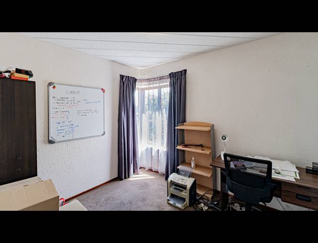 2 BEDROOM APARTMENT FOR SALE IN GLENVISTA